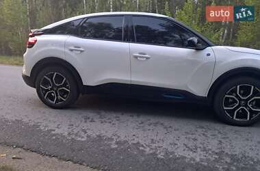 Хэтчбек Citroen e-C4 2021 в 