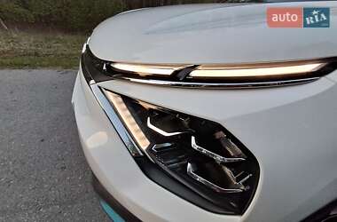 Хэтчбек Citroen e-C4 2021 в 
