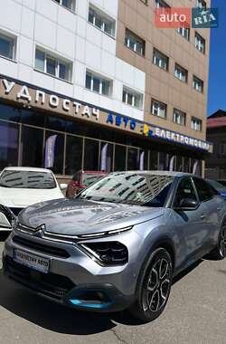 Хэтчбек Citroen e-C4 2021 в Киеве