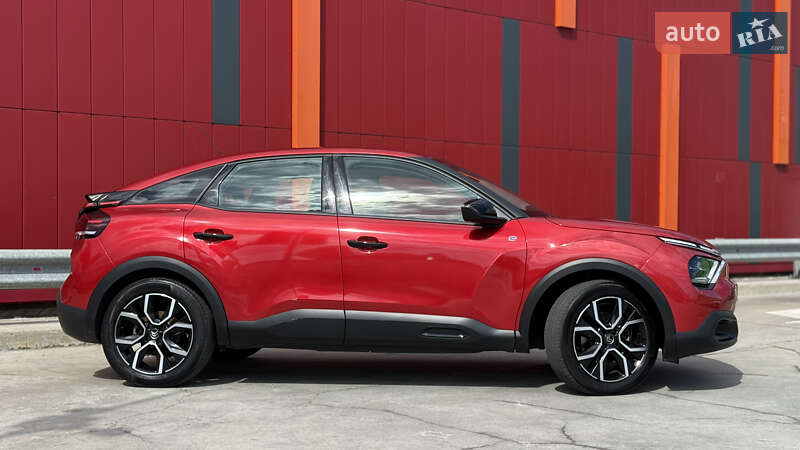 Хэтчбек Citroen e-C4 2023 в Киеве фото 10 Хэтчбек Citroen e-C4 2023 в Киеве