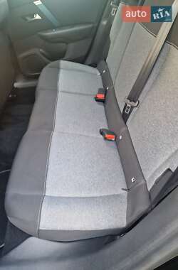 Хэтчбек Citroen e-C4 2022 в 