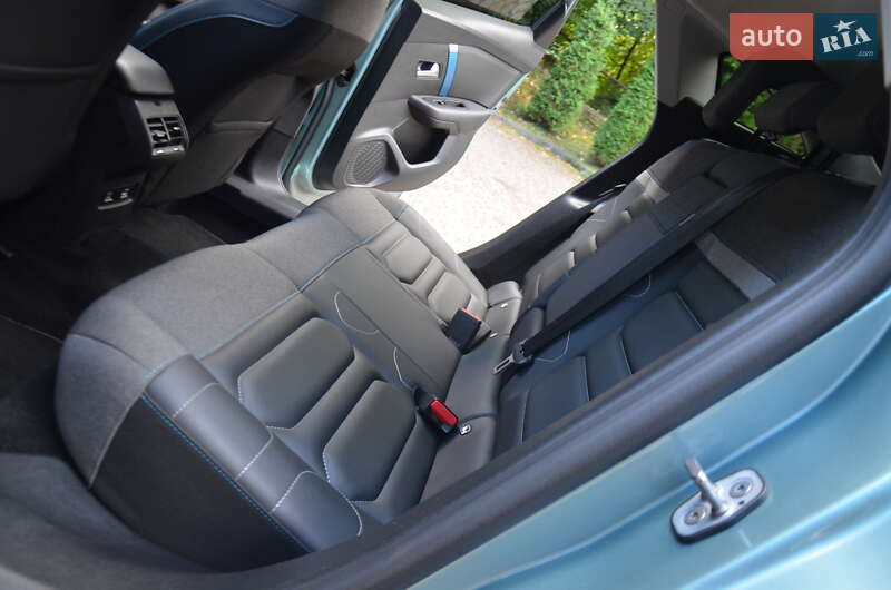 Хэтчбек Citroen e-C4 2021 в Стрые