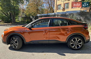 Хэтчбек Citroen e-C4 2021 в 