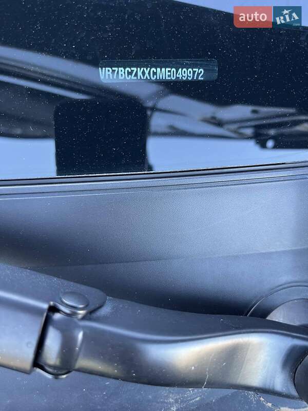 Хэтчбек Citroen e-C4 2021 в Умани фото 19 Хэтчбек Citroen e-C4 2021 в Умани