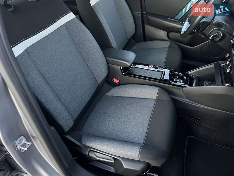Хэтчбек Citroen e-C4 2021 в Виннице