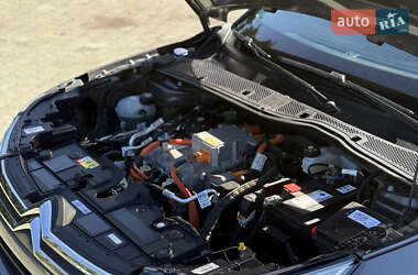Хэтчбек Citroen e-C4 2023 в 