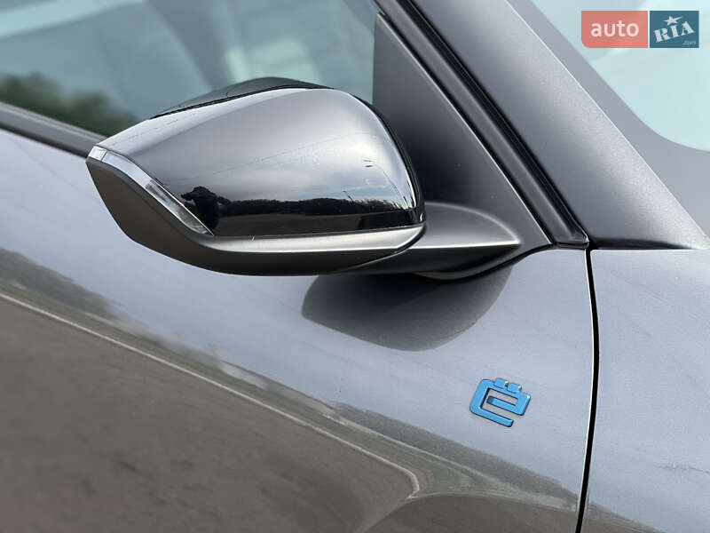 Хетчбек Citroen e-C4 2022 в Рівному