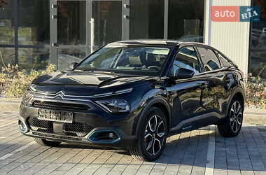 Хэтчбек Citroen e-C4 2021 в Городке