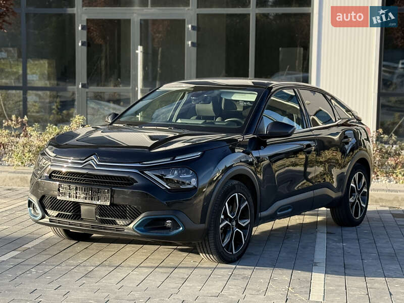 Хэтчбек Citroen e-C4 2021 в 