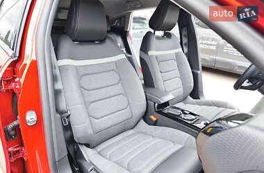 Хэтчбек Citroen e-C4 2023 в 
