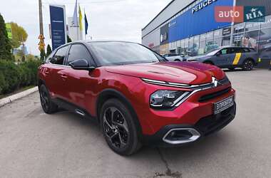 Хэтчбек Citroen e-C4 2023 в 