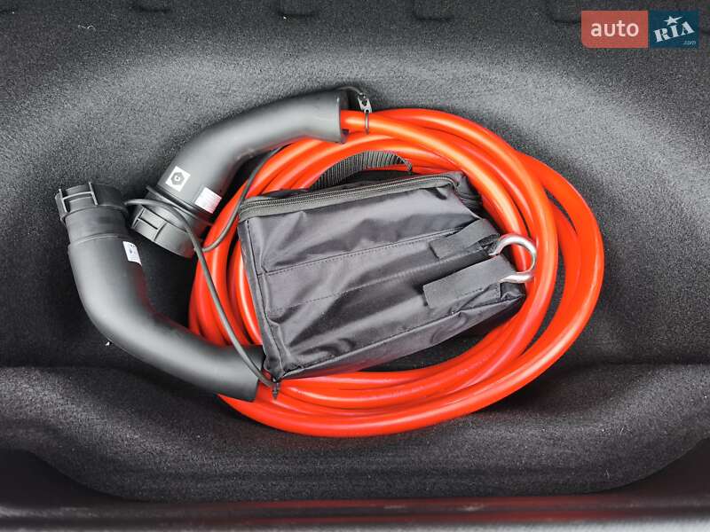 Хэтчбек Citroen e-C4 2023 в Кропивницком фото 3 Хэтчбек Citroen e-C4 2023 в Кропивницком