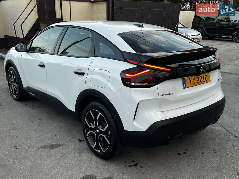 Хэтчбек Citroen e-C4 2023 в Ровно фото 6 Хэтчбек Citroen e-C4 2023 в Ровно