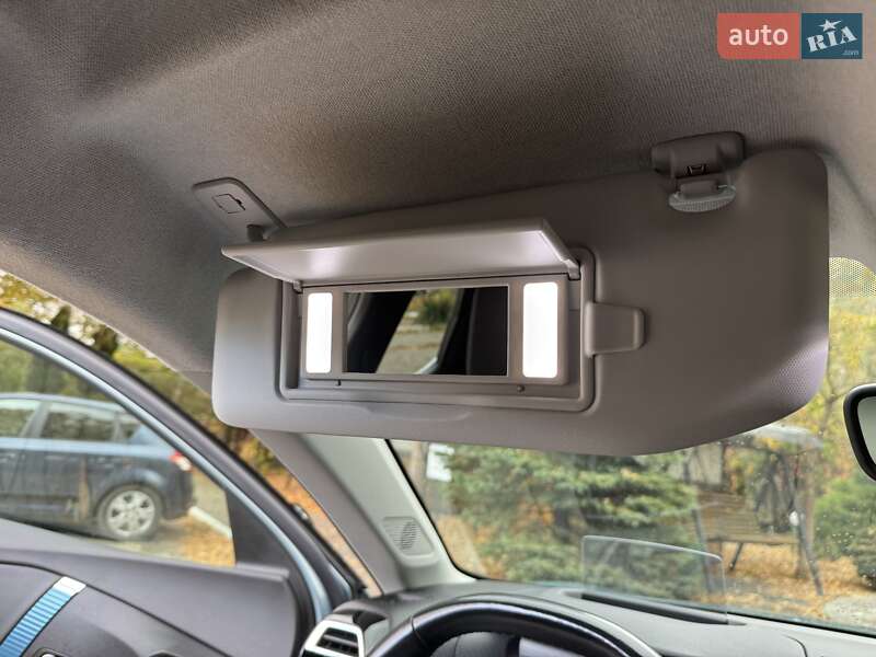 Хетчбек Citroen e-C4 2020 в Дрогобичі фото 78 Хетчбек Citroen e-C4 2020 в Дрогобичі