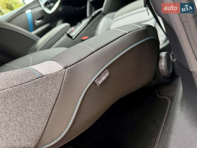 Хетчбек Citroen e-C4 2020 в Дрогобичі фото 106 Хетчбек Citroen e-C4 2020 в Дрогобичі