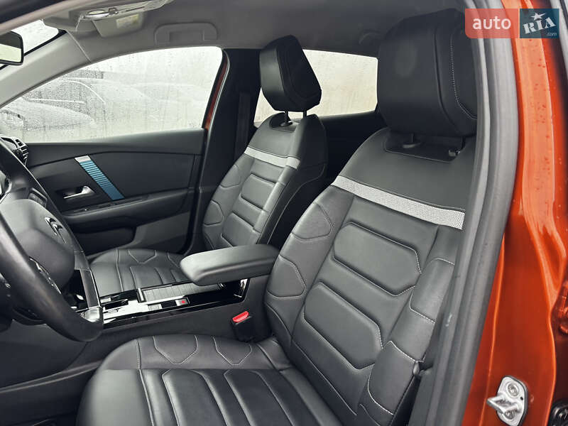 Хэтчбек Citroen e-C4 2021 в Львове