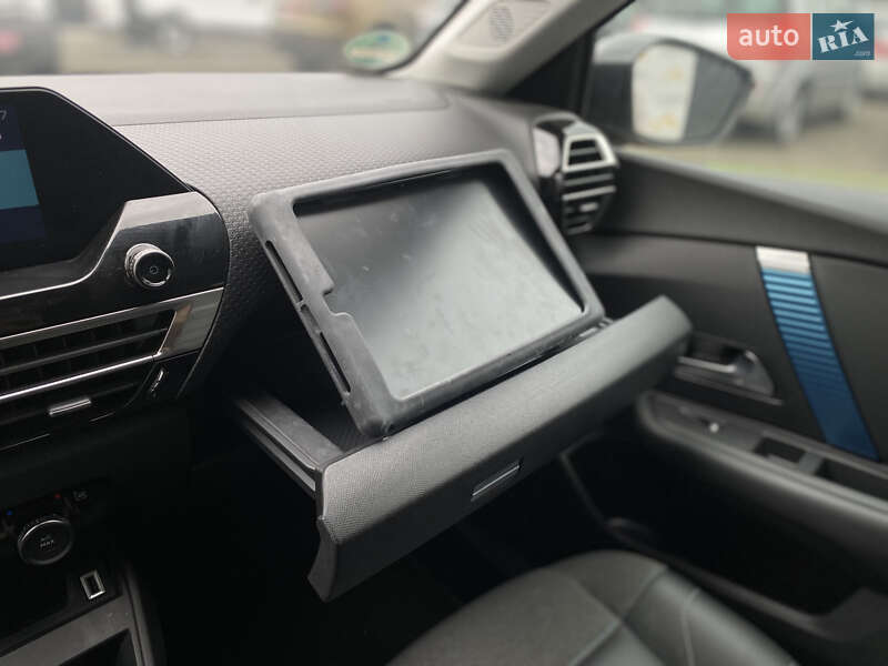 Хетчбек Citroen e-C4 2021 в Луцьку фото 118 Хетчбек Citroen e-C4 2021 в Луцьку