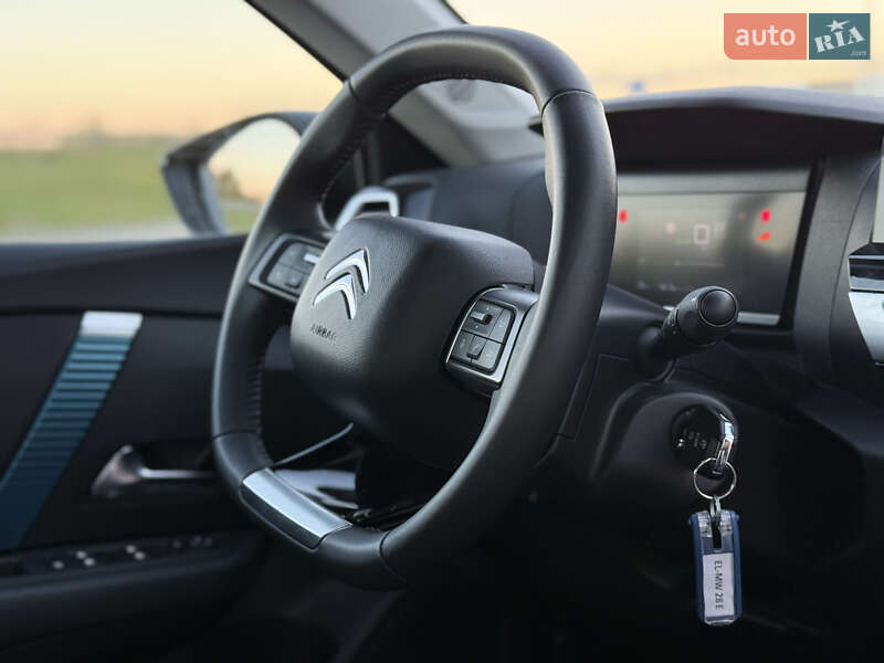 Хетчбек Citroen e-C4 2022 в Львові