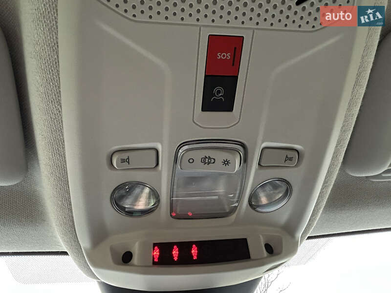 Хетчбек Citroen e-C4 2021 в Чорноморську фото 16 Хетчбек Citroen e-C4 2021 в Чорноморську