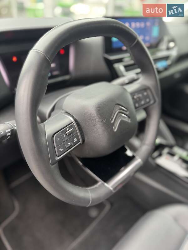 Хэтчбек Citroen e-C4 2022 в Львове