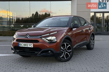 Хэтчбек Citroen e-C4 2022 в Львове
