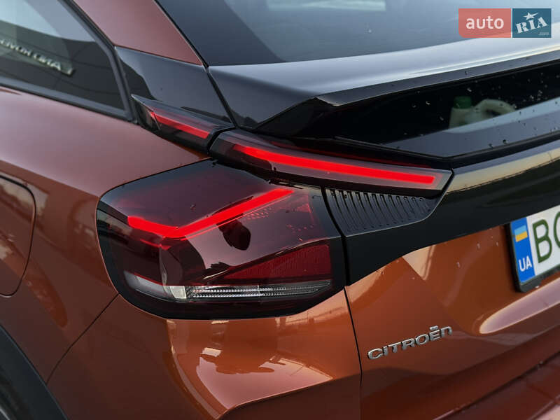 Хэтчбек Citroen e-C4 2022 в Львове