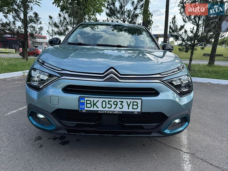 Хэтчбек Citroen e-C4 2021 в Ровно фото 3 Хэтчбек Citroen e-C4 2021 в Ровно