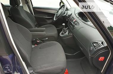 Універсал Citroen Grand C4 Picasso 2008 в Рівному