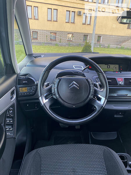 Мінівен Citroen Grand C4 Picasso 2008 в Івано-Франківську фото 38 Мінівен Citroen Grand C4 Picasso 2008 в Івано-Франківську
