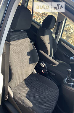 Мінівен Citroen Grand C4 Picasso 2010 в 