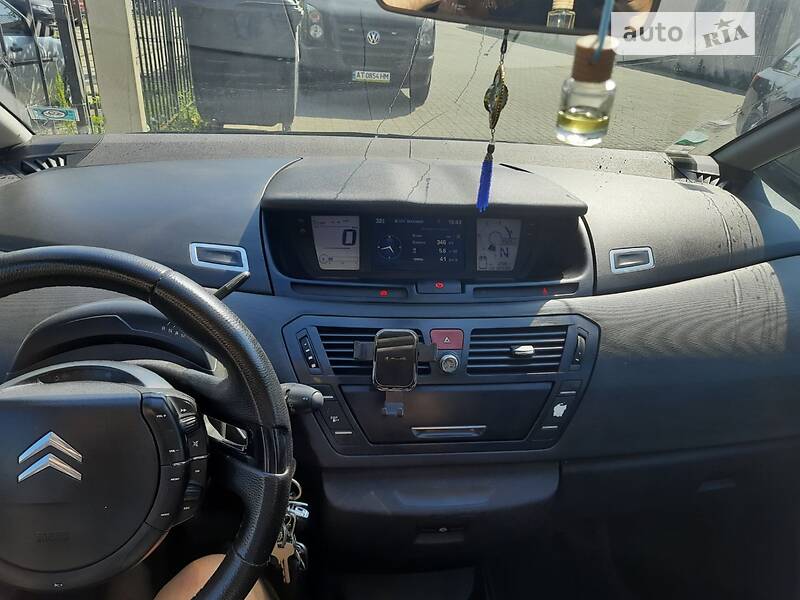 Минивэн Citroen Grand C4 Picasso 2008 в Ивано-Франковске фото 32 Минивэн Citroen Grand C4 Picasso 2008 в Ивано-Франковске