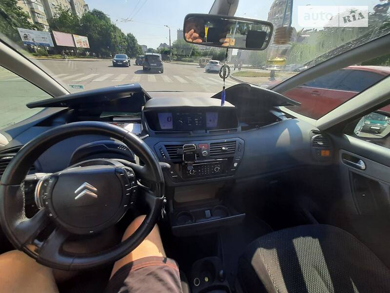 Минивэн Citroen Grand C4 Picasso 2008 в Ивано-Франковске фото 40 Минивэн Citroen Grand C4 Picasso 2008 в Ивано-Франковске