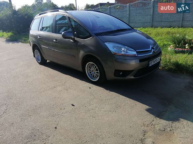Минивэн Citroen Grand C4 Picasso 2010 в Днепре