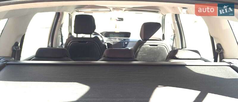 Минивэн Citroen Grand C4 Picasso 2015 в Сторожинце