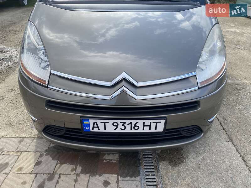 Минивэн Citroen Grand C4 Picasso 2010 в Болехове