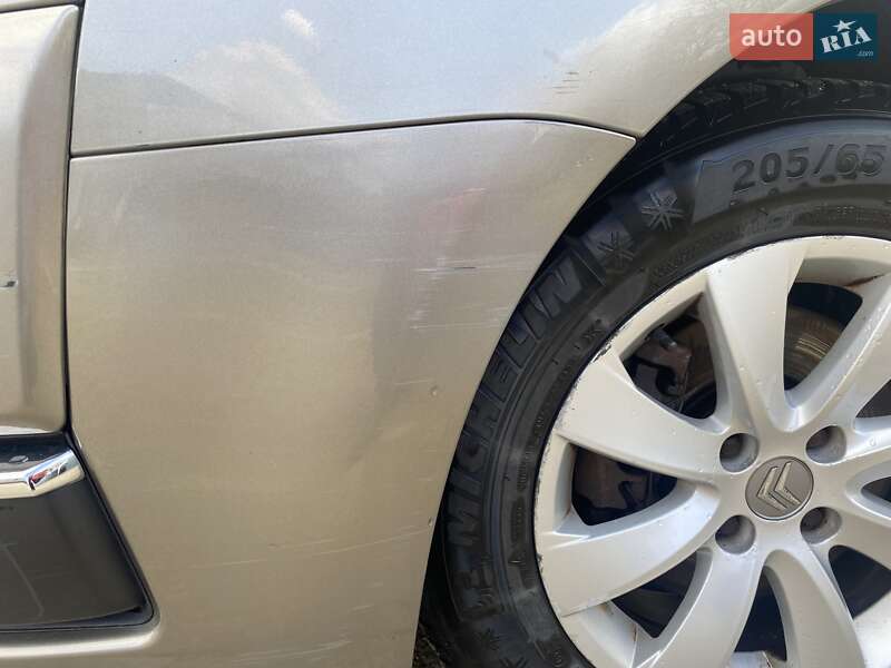 Минивэн Citroen Grand C4 Picasso 2010 в Болехове