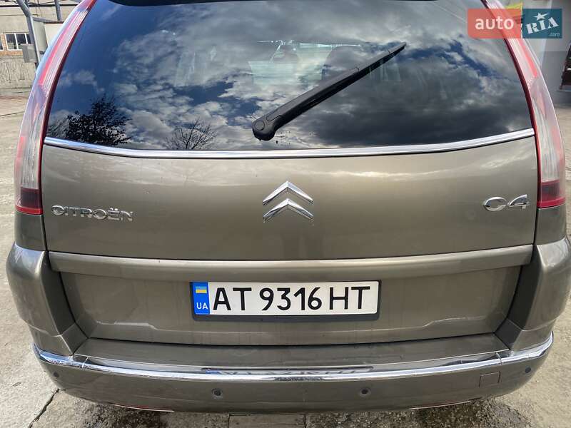 Минивэн Citroen Grand C4 Picasso 2010 в Болехове