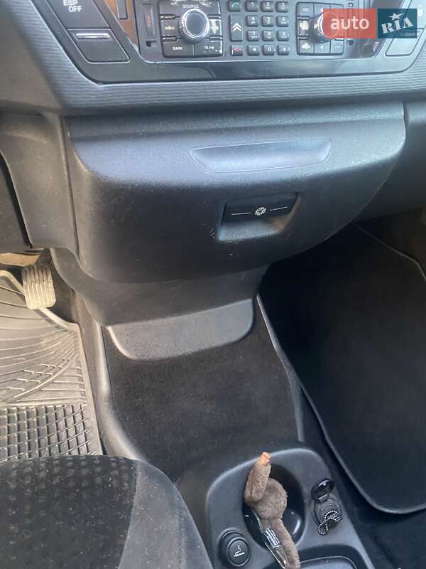 Минивэн Citroen Grand C4 Picasso 2010 в Болехове