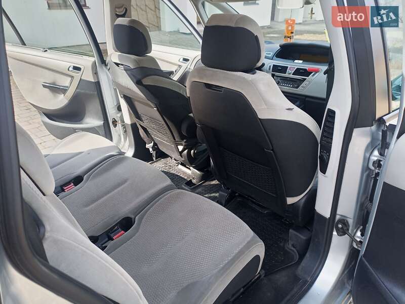 Минивэн Citroen Grand C4 Picasso 2007 в Гадяче