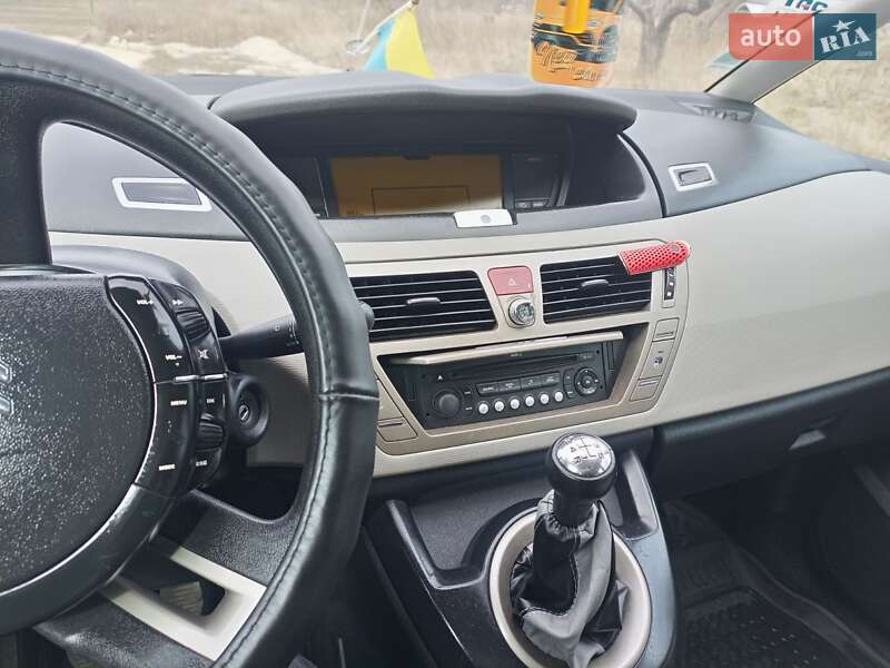 Минивэн Citroen Grand C4 Picasso 2007 в Гадяче