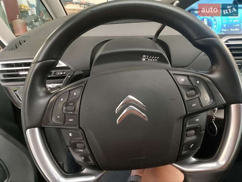 Мінівен Citroen Grand C4 Picasso 2015 в Луцьку фото 5 Мінівен Citroen Grand C4 Picasso 2015 в Луцьку
