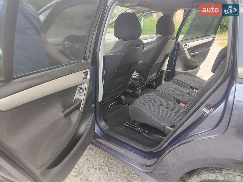 Минивэн Citroen Grand C4 Picasso 2010 в Киеве