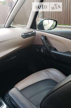 Минивэн Citroen Grand C4 Picasso 2013 в 