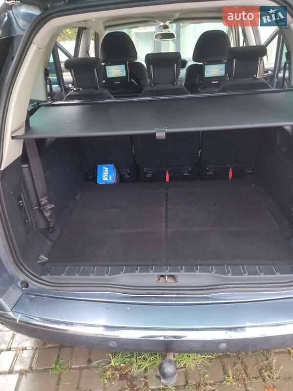 Минивэн Citroen Grand C4 Picasso 2010 в Баре