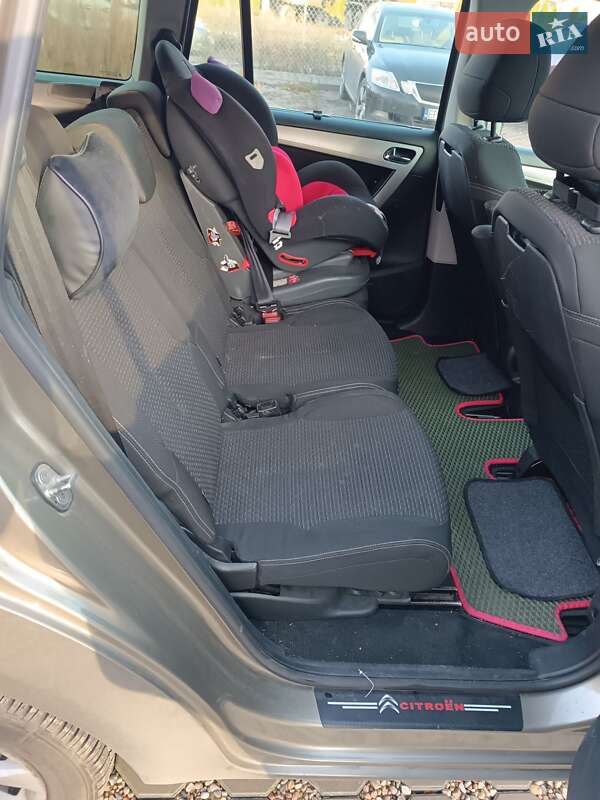 Минивэн Citroen Grand C4 Picasso 2011 в Киеве