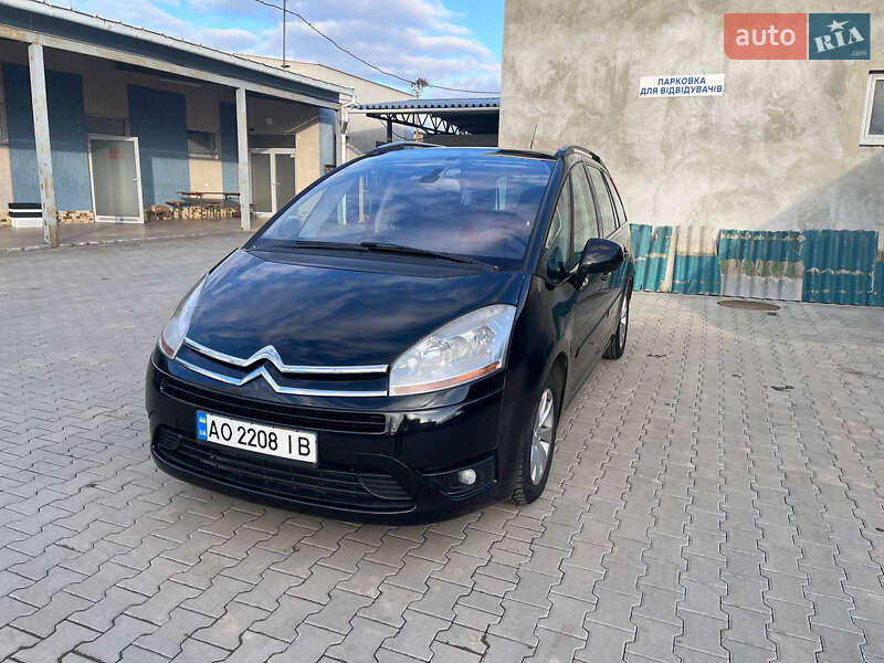 Мінівен Citroen Grand C4 Picasso 2011 в Ужгороді