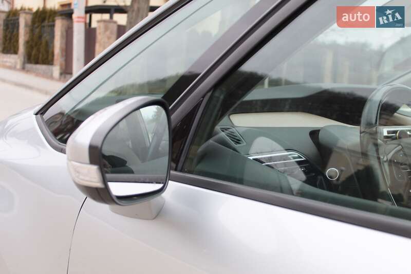 Минивэн Citroen Grand C4 Picasso 2013 в Львове