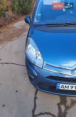 Минивэн Citroen Grand C4 Picasso 2011 в 
