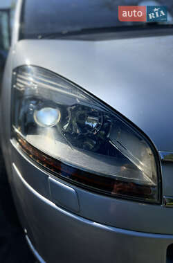 Минивэн Citroen Grand C4 Picasso 2010 в 