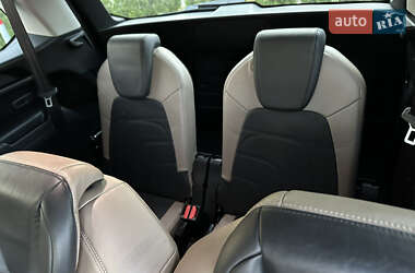 Минивэн Citroen Grand C4 Picasso 2015 в 
